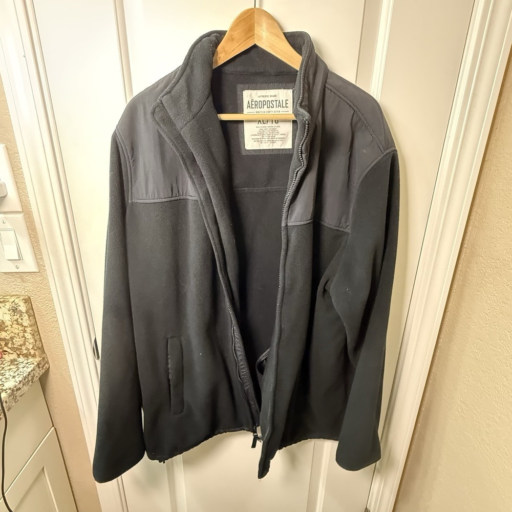 Aeropostale A87 Men’s XL Black Full Zip Fleece Jacket Nylon Yoke Coat